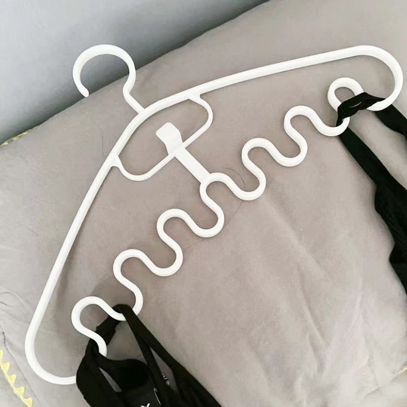 Wave Pattern Stackable Hanger Sturdy Clothes Organizer