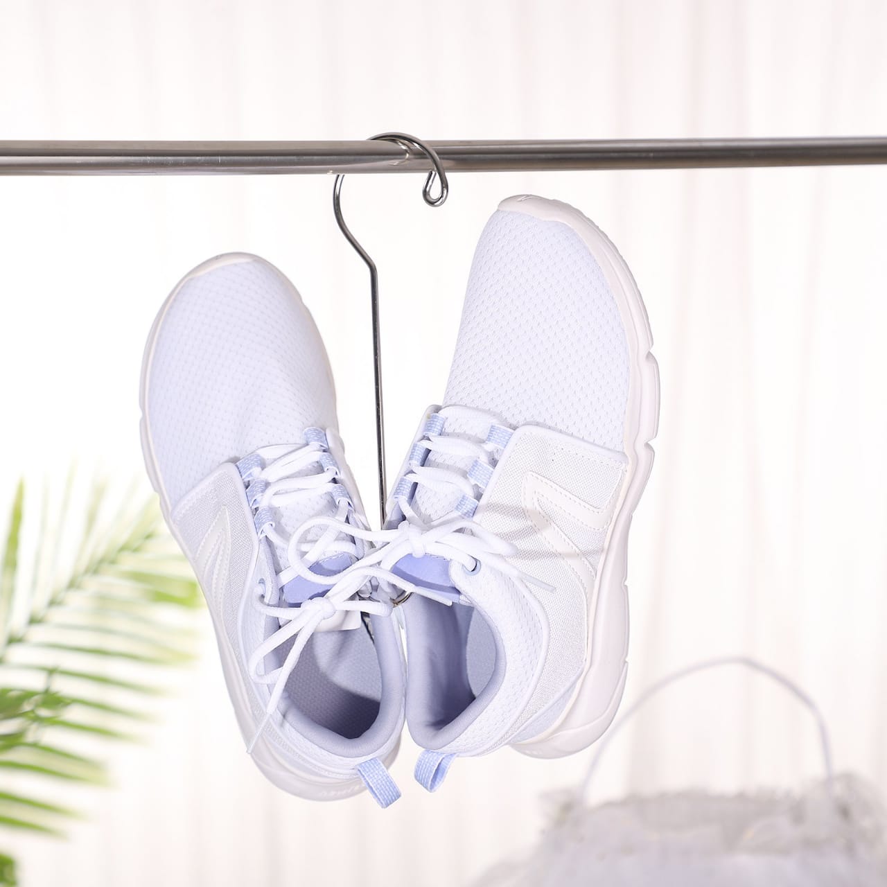 Shoe Drying Hanger Organizer, Hanging Storage Rack Hook for Sandals, Sneakers, Shoes